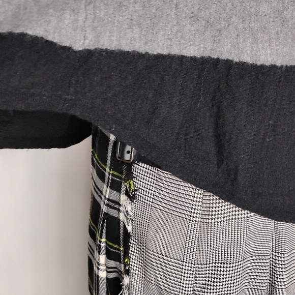 EILEEN FISHER TWO TONE SWEATER - Picture 5 of 8